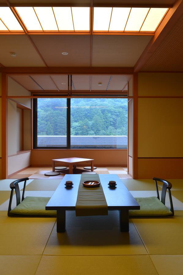 Shikanoyu Hotel Komono Экстерьер фото